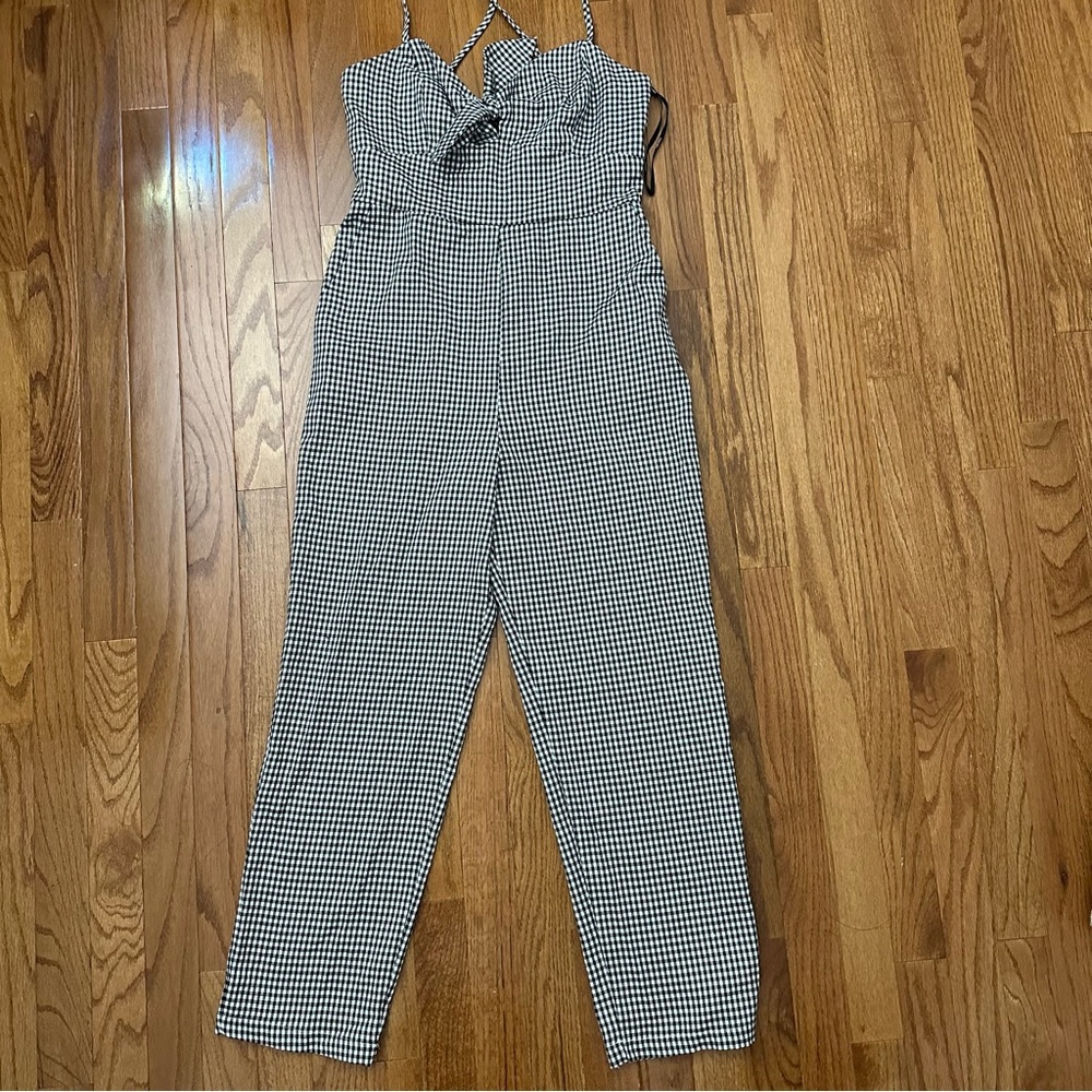Forever 21 ~ Gingham jumpsuit